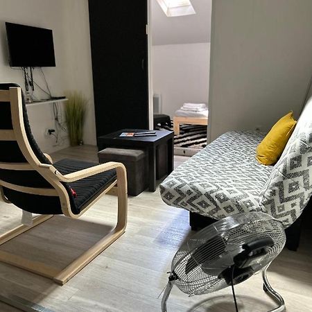 Petit Appartement T2 A 5 Min De La Gare Бордо Экстерьер фото